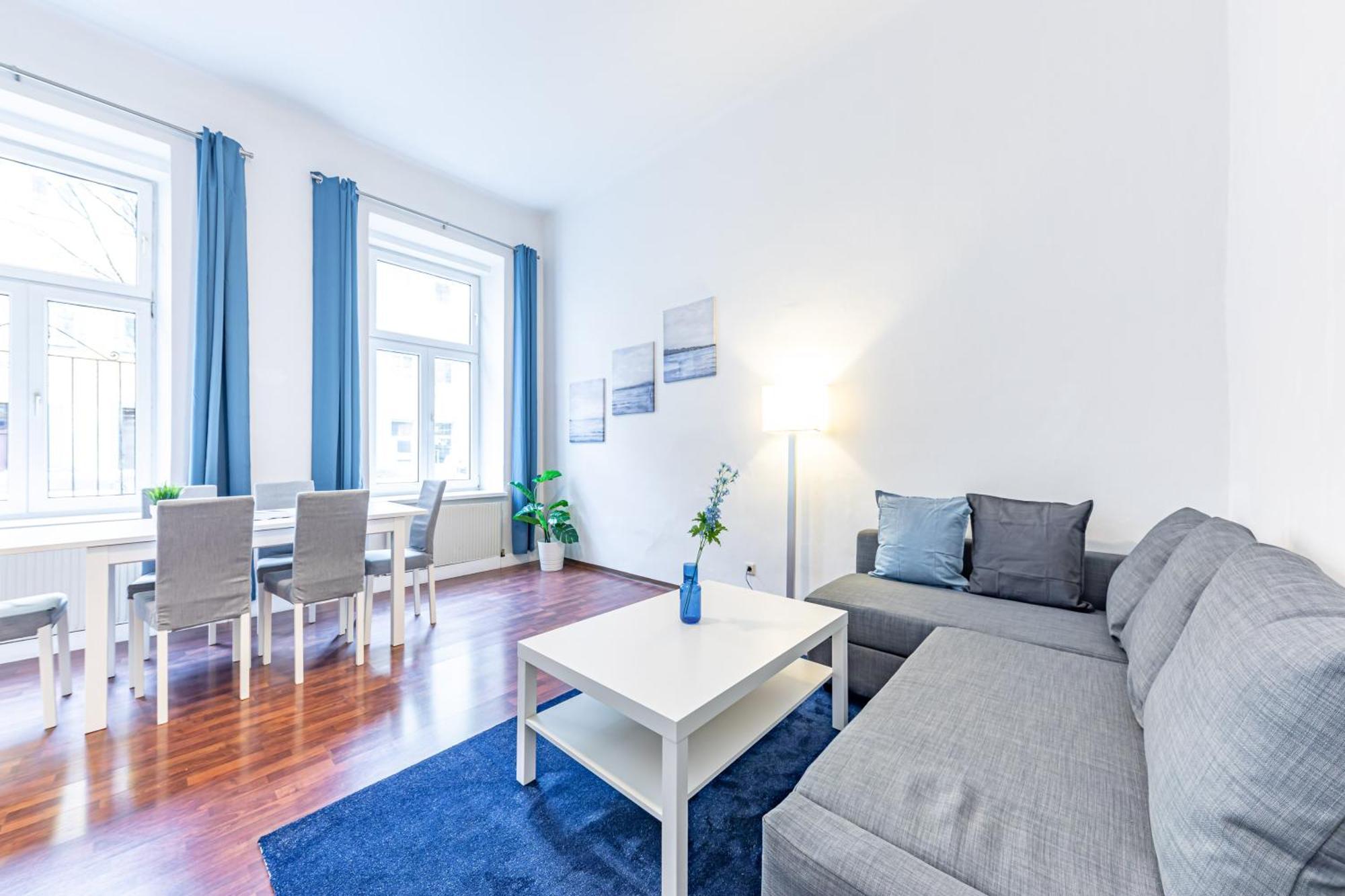 Apartment Modern By Jr Wien